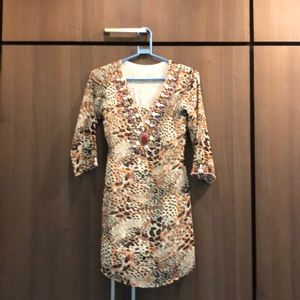 Short kurti or top to be worn with pants